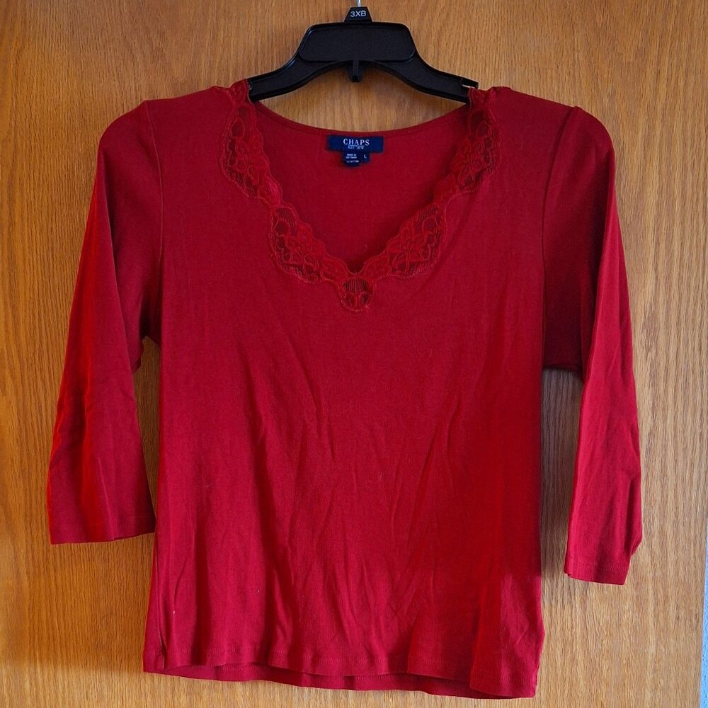 Woman's Knit Top